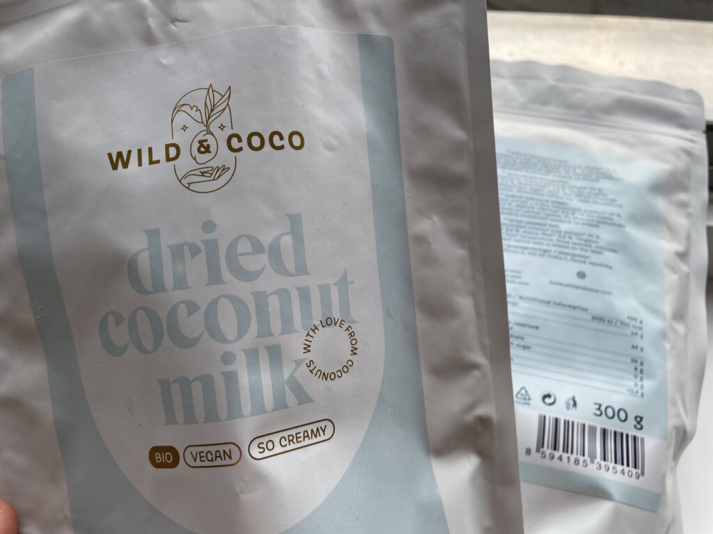 sušené kokosové mléko - kde koupit - Wild & Coco