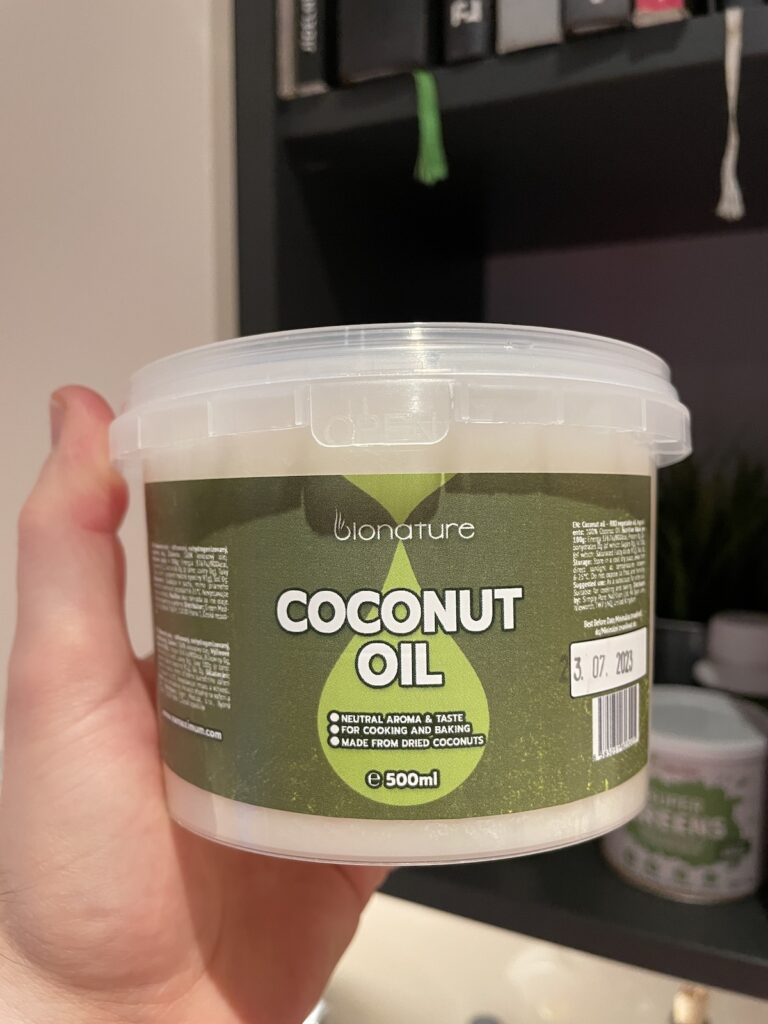 Kokosový olej za výhodnou cenu. Co je rafinovaný kokosový olej?